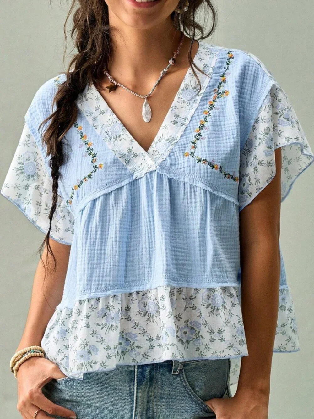Blue Cute Women's Flower French V-Neck Blouse